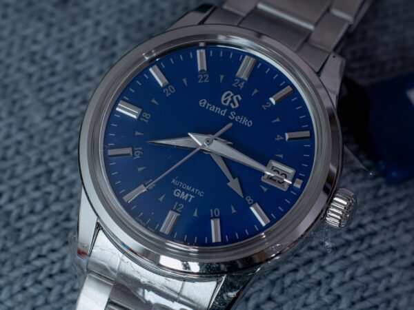 Grand Seiko GMT SBGM239 - Limited Edition for Hodinkee