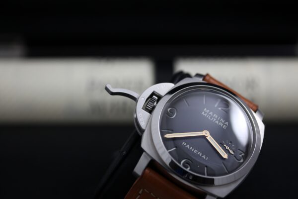 Panerai Luminor Marina Special Editions Marina Militare "Destro" PAM217