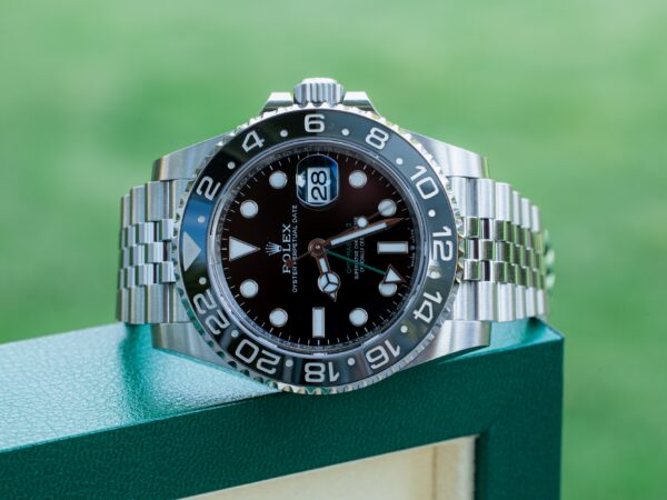 Rolex GMT-Master II "Bruce Wayne" - 126710GRNR