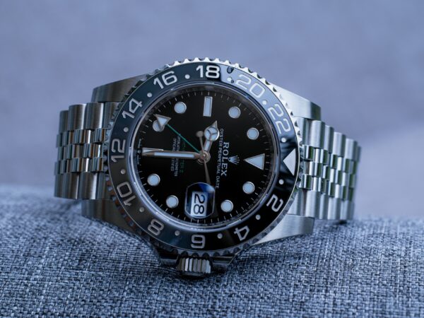 Rolex GMT-Master II "Bruce Wayne" - 126710GRNR