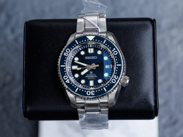 Seiko Marinemaster SLA023 - Blue