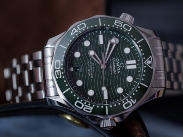 Omega Seamaster Diver 300 M Rubber & Bracelet