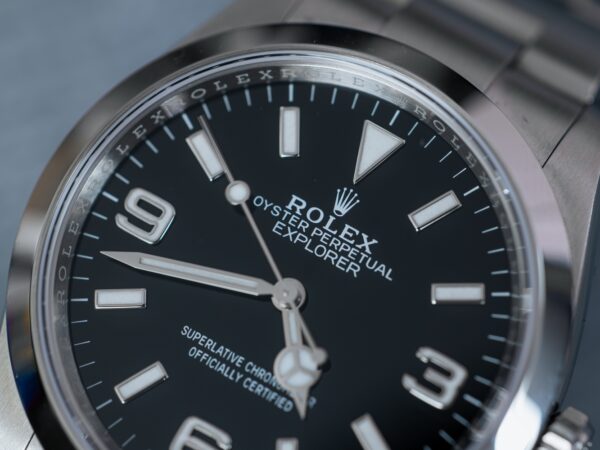 Rolex Explorer I - 36 - 124270