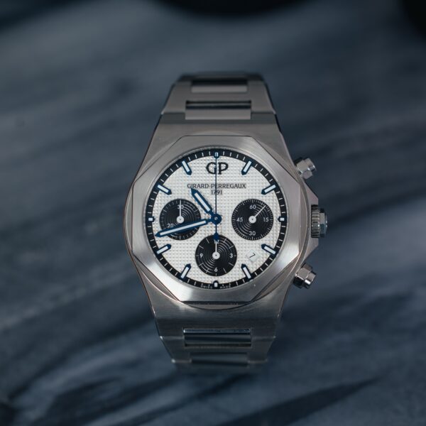 Girard Perregaux Laureato Chronograph Panda