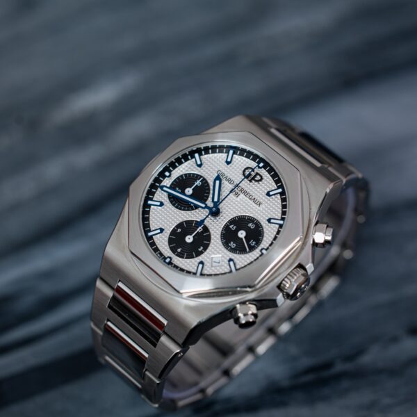 Girard Perregaux Laureato Chronograph Panda