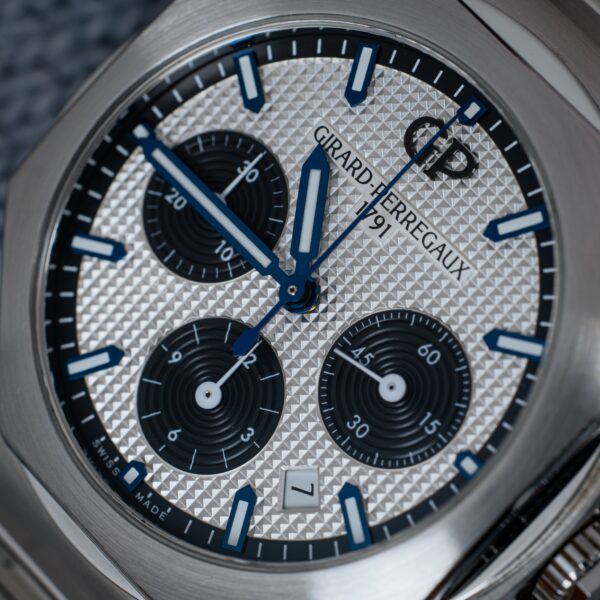 Girard Perregaux Laureato Chronograph Panda