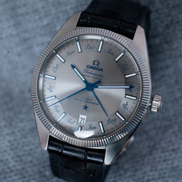 Omega Globemaster Constellation Globemaster Annual Calendar
