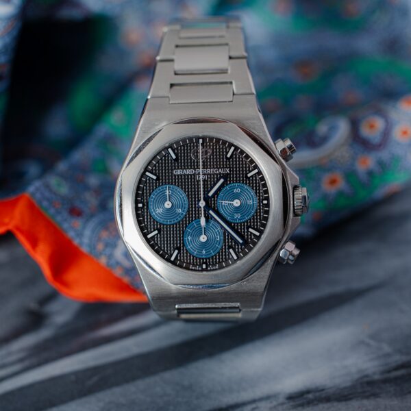 Girard Perregaux Laureato Chronograph