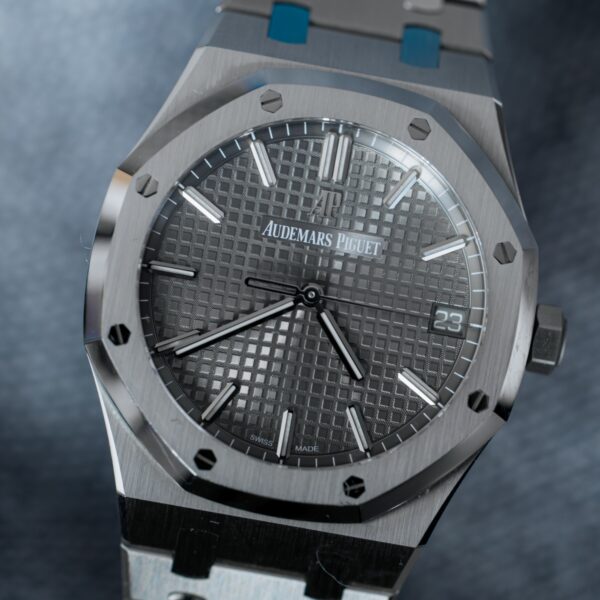 Audemars Piguet Royal Oak 41 - Grey dial