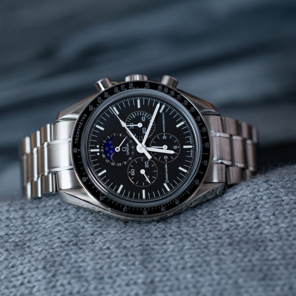 Omega Speedmaster Professional Moonwatch Moonphase