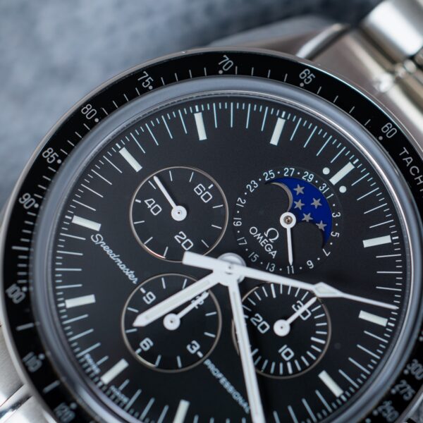 Omega Speedmaster Professional Moonwatch Moonphase