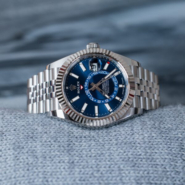 Rolex Sky-Dweller – Ref. 336934 – Blue Dial, Jubilee