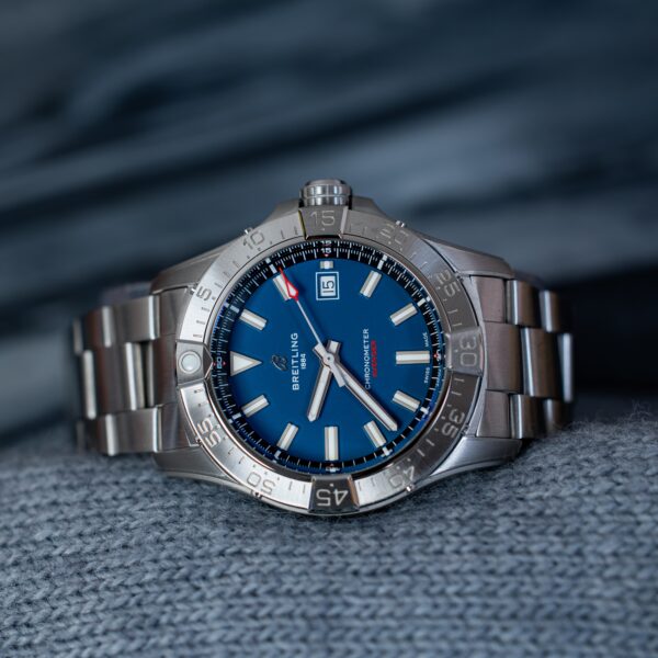 Breitling Avenger Automatic 42 – Blue Dial