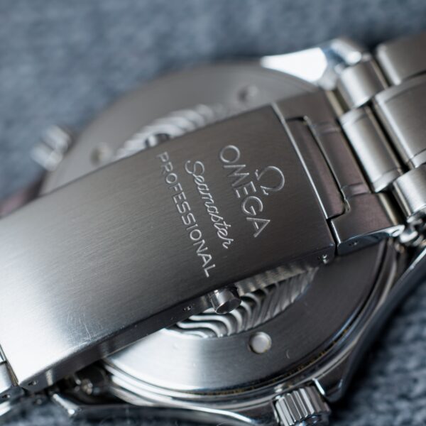 Omega Seamaster Professional 300M – Electric Blue – Ref. 2255.80.00