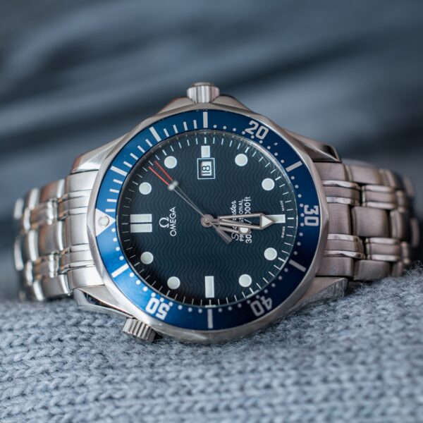 Omega Seamaster Professional 300M Quartz – Blue Dial – 41 mm