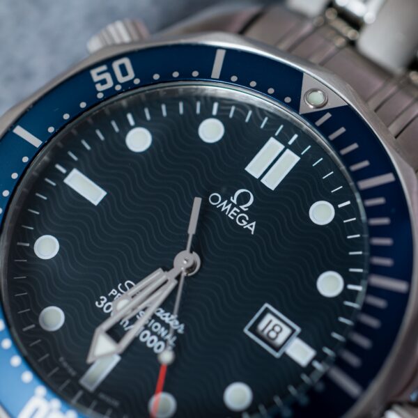Omega Seamaster Professional 300M Quartz – Blue Dial – 41 mm