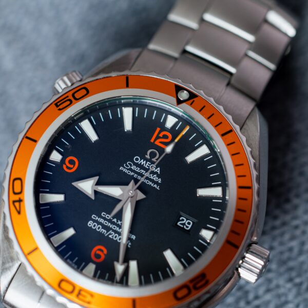 Omega Seamaster Planet Ocean 600M - Orange