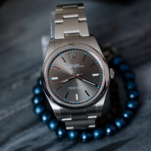 Rolex Oyster Perpetual 39 Ref. 114300