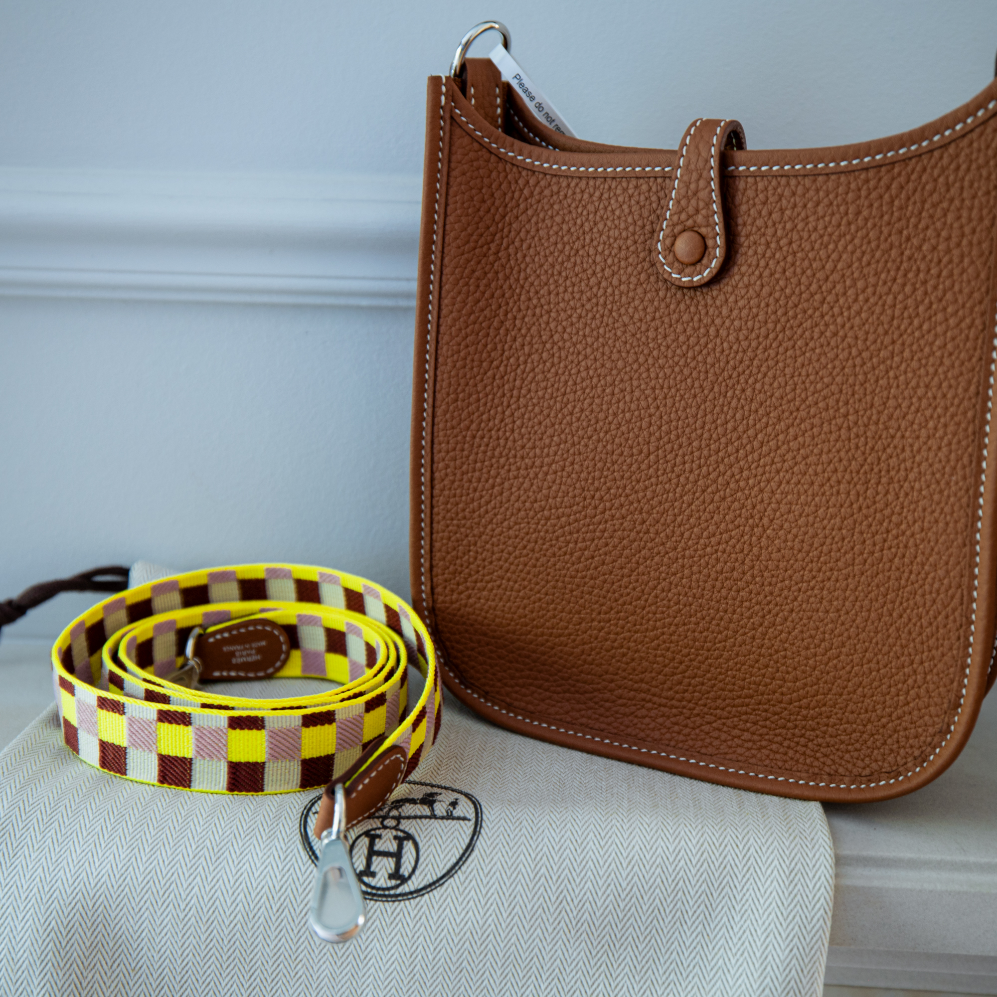 Hermès Evelyne 16 Gold Taurillon Clemence