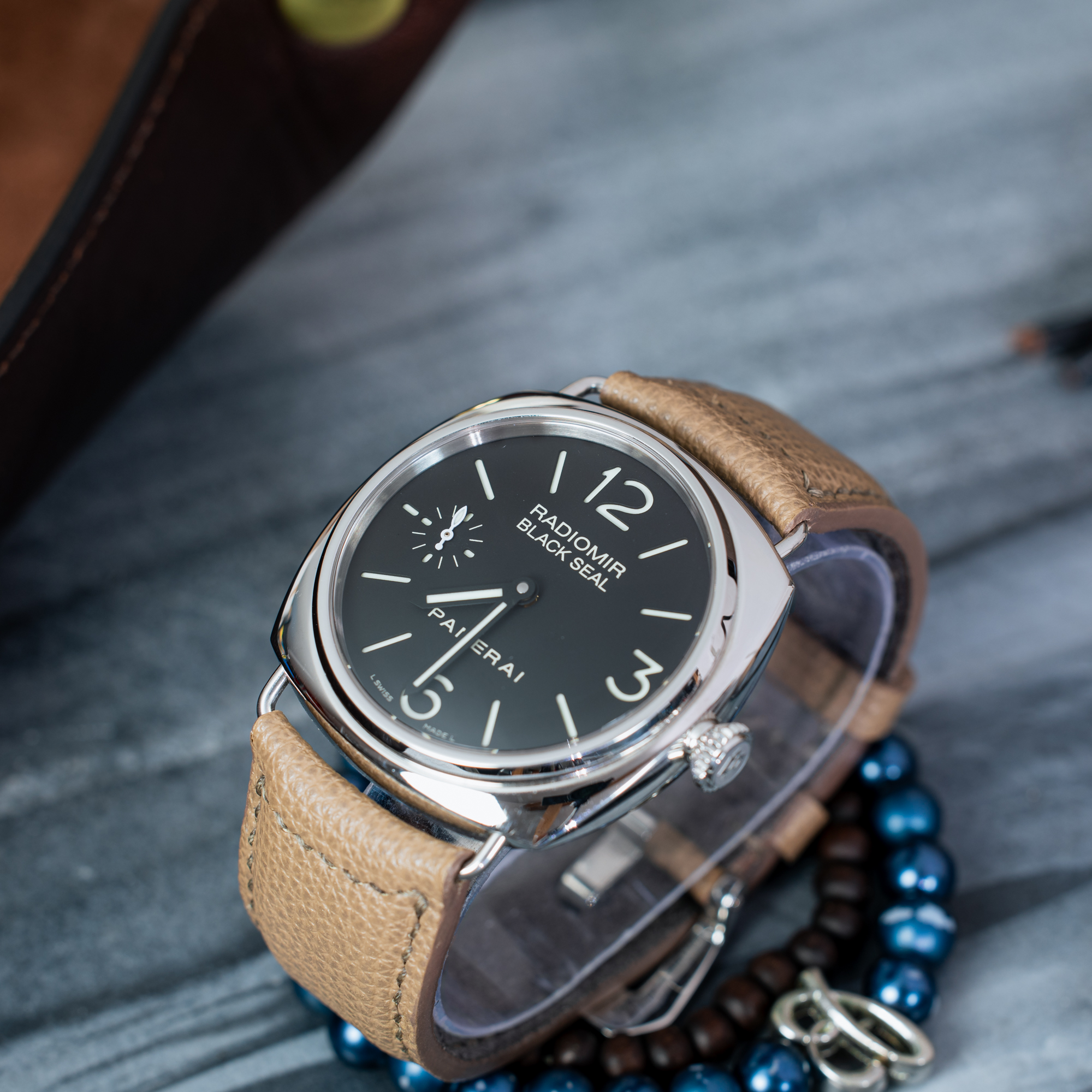 Panerai Radiomir Black Seal PAM00183 - SERVICED
