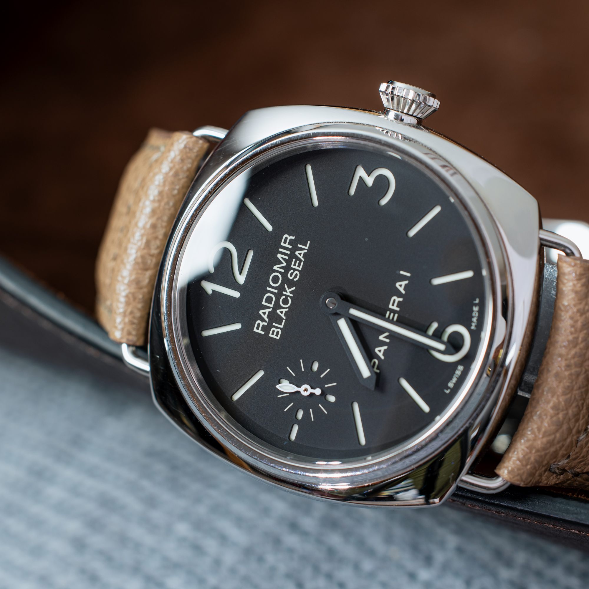Panerai Radiomir Black Seal PAM00183 - SERVICED